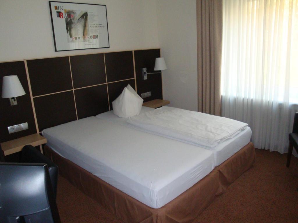 Hotel Landhaus Schlachtensee Berlim Quarto foto